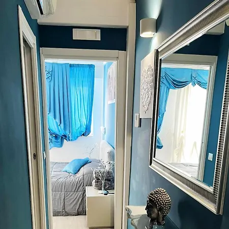 Flower's House Di Doris Simone *