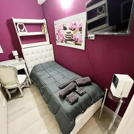 Flower's House Di Doris Simone * Bari